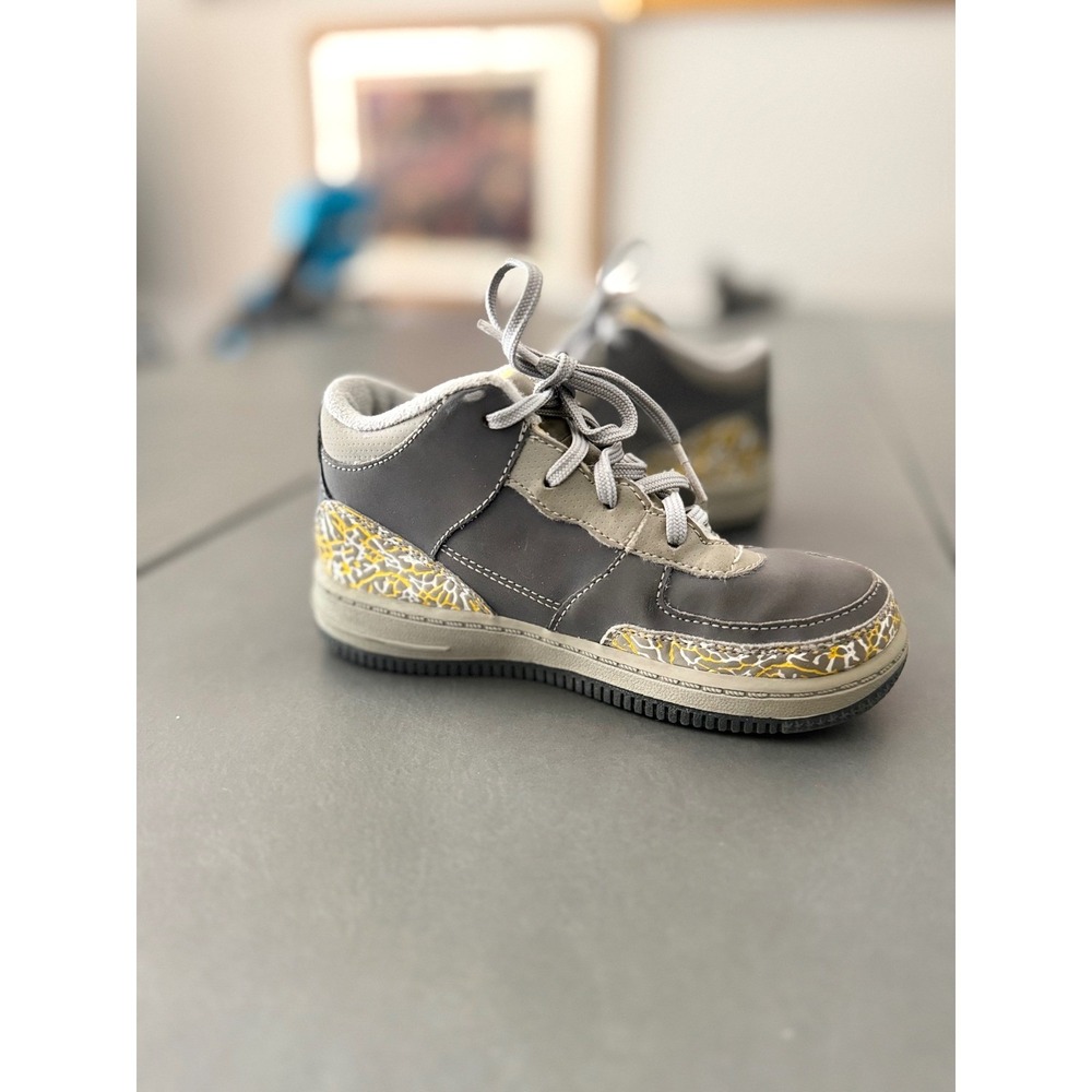 Jordan Flight 23 Cool Grey Del Sol Yellow Elephant Print 323949-071 Kids 10C - Picture 4 of 13